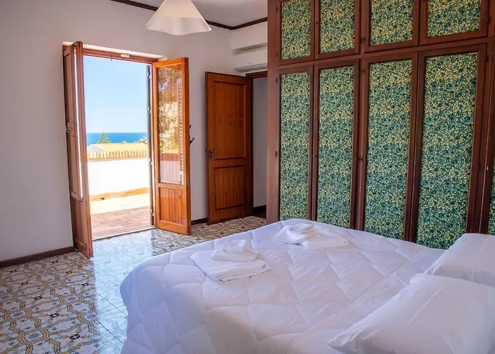 Luminhouse Addaura Pool Villa